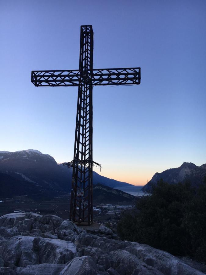 Le Falesie Arco Buitenkant foto